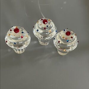 Crystal Drawer cupcakes with Multicolor Accents